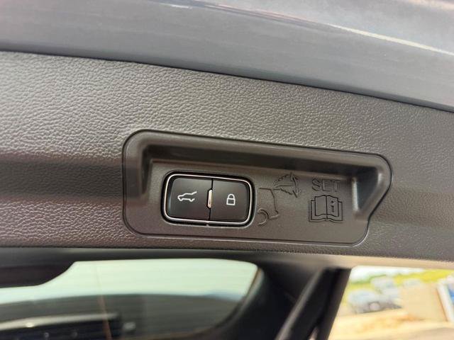 Certified 2026 Ford Explorer ST-Line AWD/4WD image 8