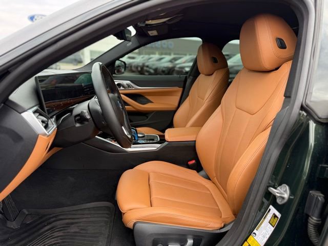 Used 2023 BMW i4 eDrive40 w/ Premium Package image 32