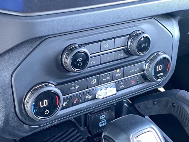 Certified 2025 Ford Bronco Badlands AWD/4WD image 24