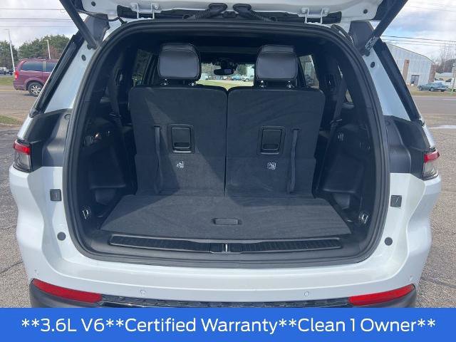 Used 2024 Jeep Grand Cherokee L Altitude AWD/4WD image 37