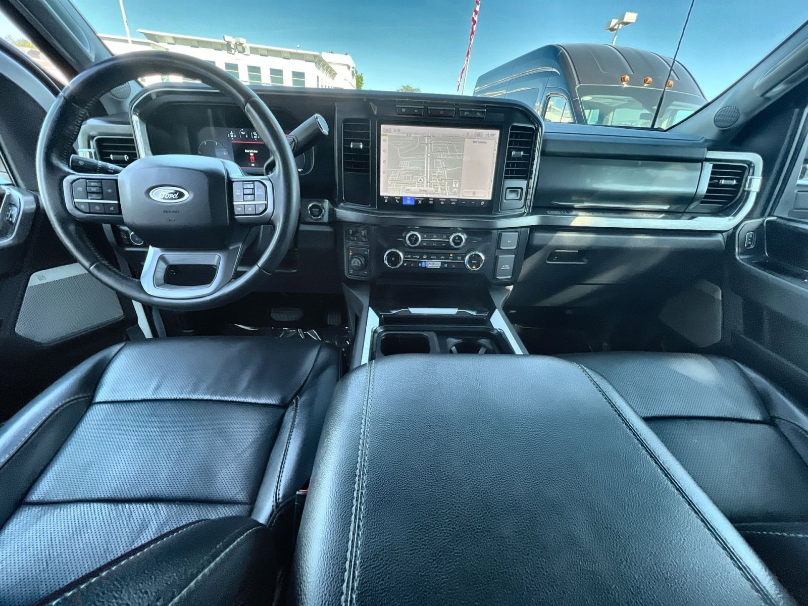 Certified 2023 Ford F250 Lariat w/ Tremor Off-Road Package AWD/4WD image 31