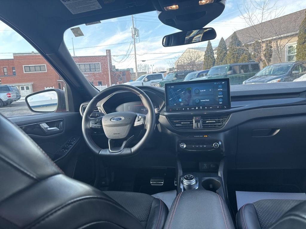 Certified 2023 Ford Escape ST-Line w/ Tech Pack #1 image 33