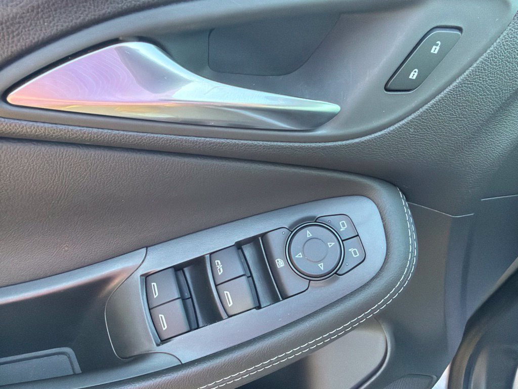 Used 2026 Buick Encore GX Preferred FWD image 11