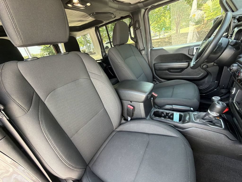 Used 2021 Jeep Wrangler Unlimited Sport AWD/4WD image 26