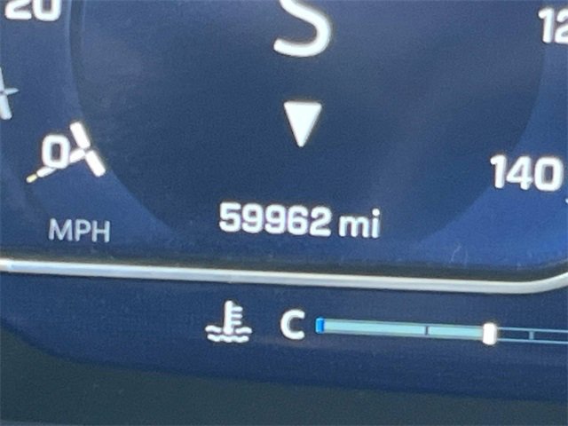 Used 2024 Chevrolet Suburban LT image 40