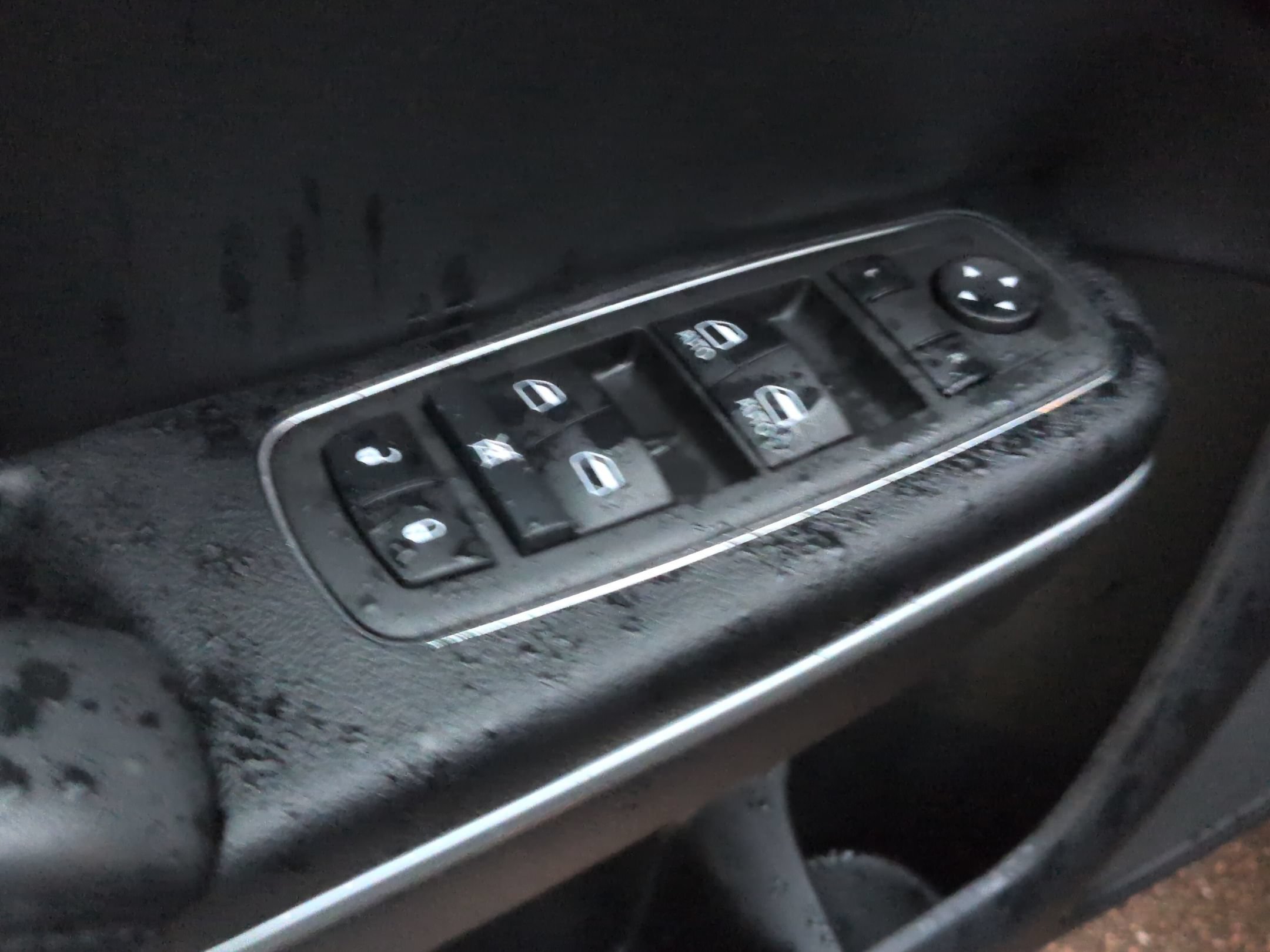 Used 2022 Chrysler 300 Touring w/ Sport Appearance Package RWD image 14