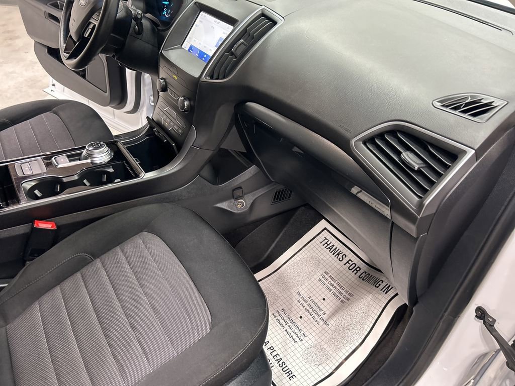 Certified 2020 Ford Edge SE image 23