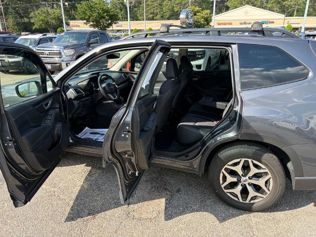 Used 2023 Subaru Forester Premium AWD/4WD image 11