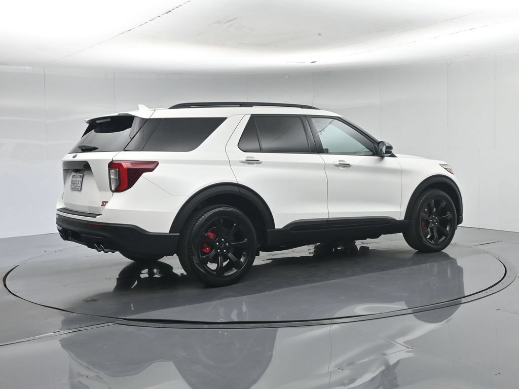 Certified 2024 Ford Explorer ST w/ Equipment Group 401A AWD/4WD image 34
