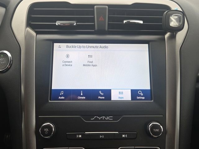 Certified 2020 Ford Fusion SE image 28