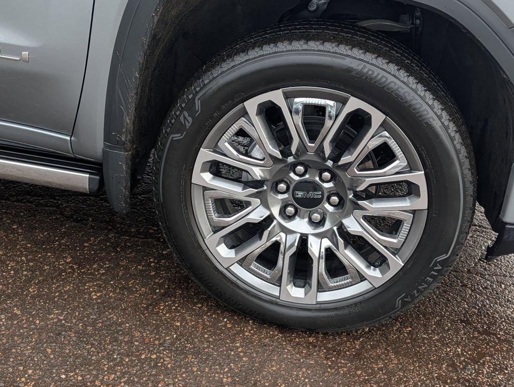 Used 2025 GMC Sierra 1500 Denali Ultimate image 7