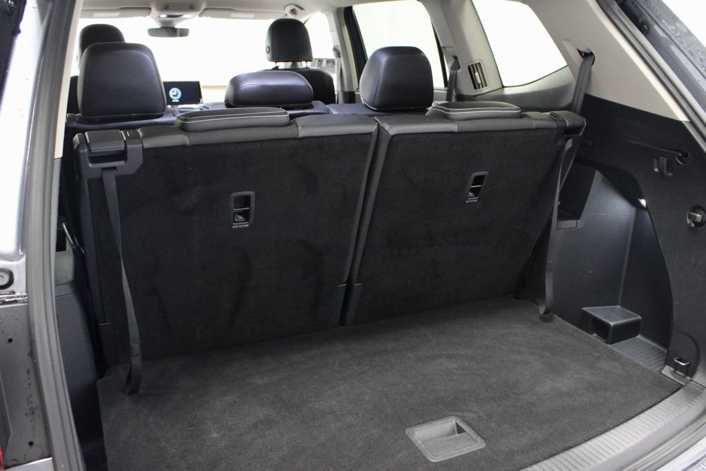 Used 2024 Volkswagen Atlas SE AWD/4WD image 15