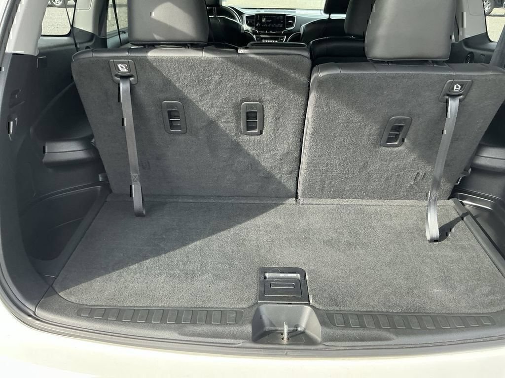 Used 2020 Honda Pilot Touring image 21