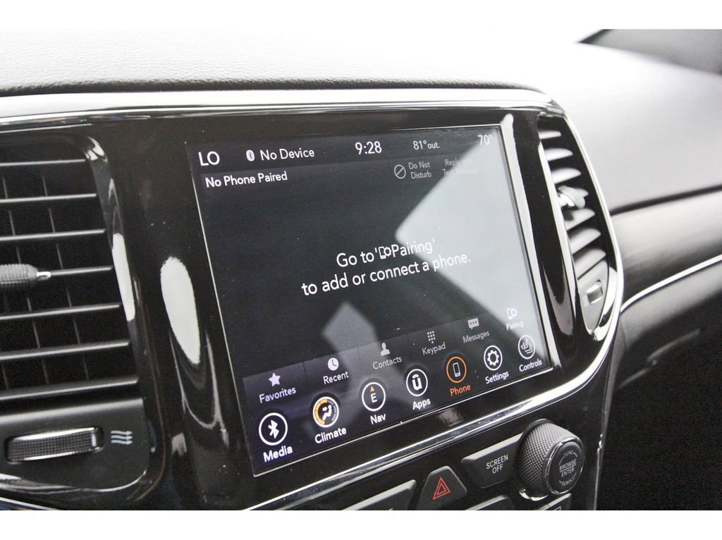 Used 2021 Jeep Grand Cherokee Limited AWD/4WD image 23