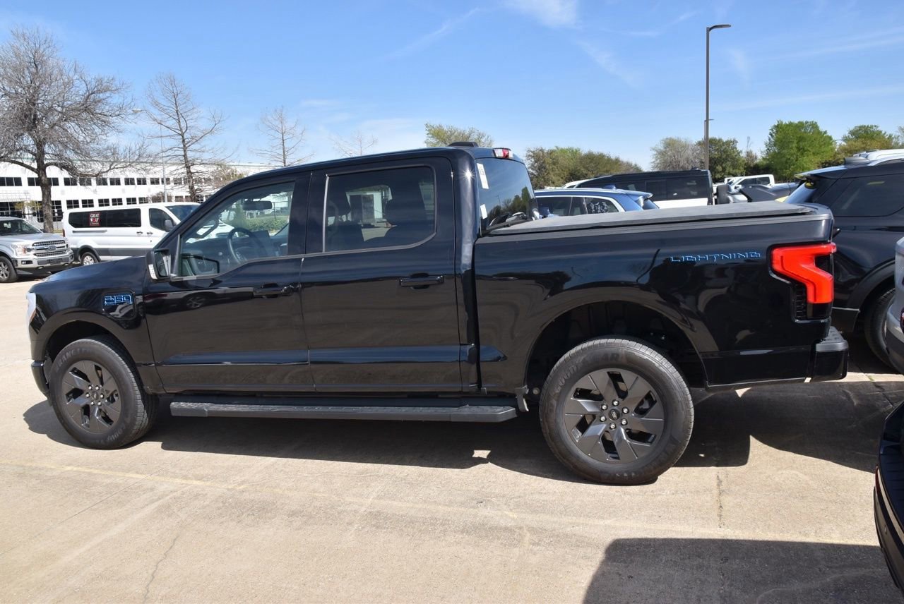 Certified 2025 Ford F150 Lightning Flash image 3