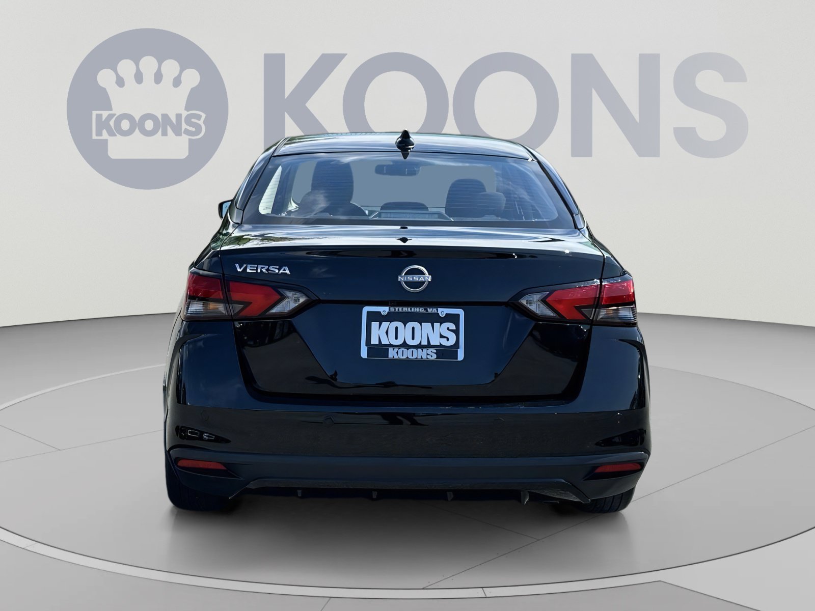 Used 2025 Nissan Versa SV FWD image 10