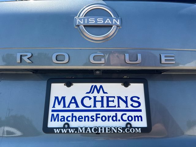 Used 2025 Nissan Rogue SV AWD/4WD image 7