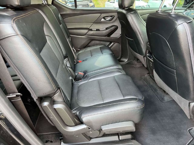 Used 2020 Chevrolet Traverse LS FWD image 22