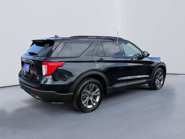 Certified 2021 Ford Explorer XLT w/ Equipment Group 202A AWD/4WD image 5