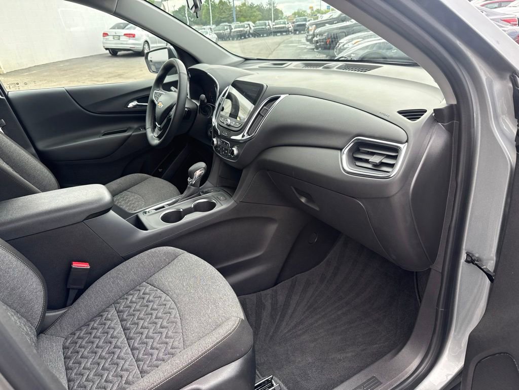 Used 2024 Chevrolet Equinox LT AWD/4WD image 29