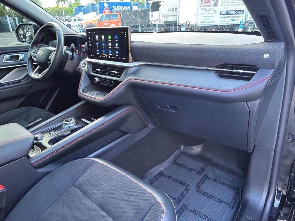 Certified 2025 Ford Explorer ST AWD/4WD image 28