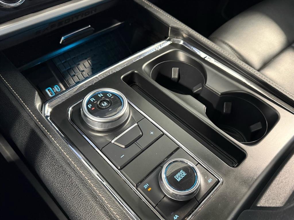 Certified 2023 Ford Expedition Max XLT image 19