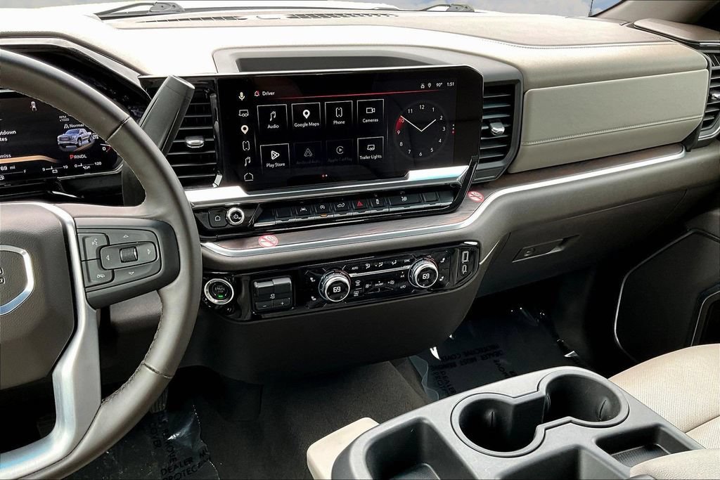 Used 2026 GMC Sierra 1500 SLT AWD/4WD image 12