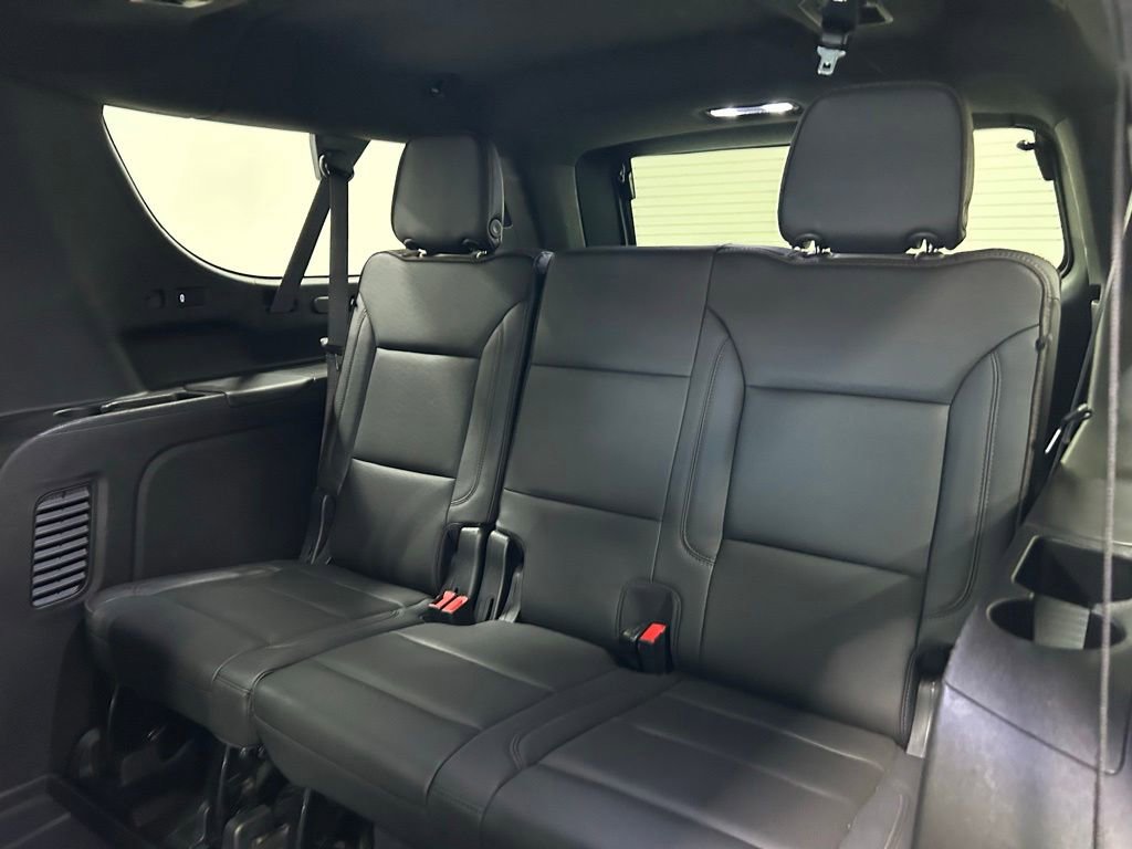 Used 2021 Chevrolet Suburban High Country AWD/4WD image 30