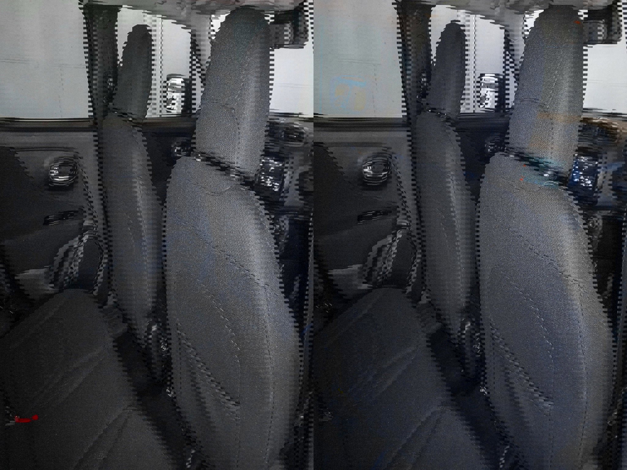 Used 2021 Jeep Renegade Latitude w/ Convenience Group image 43