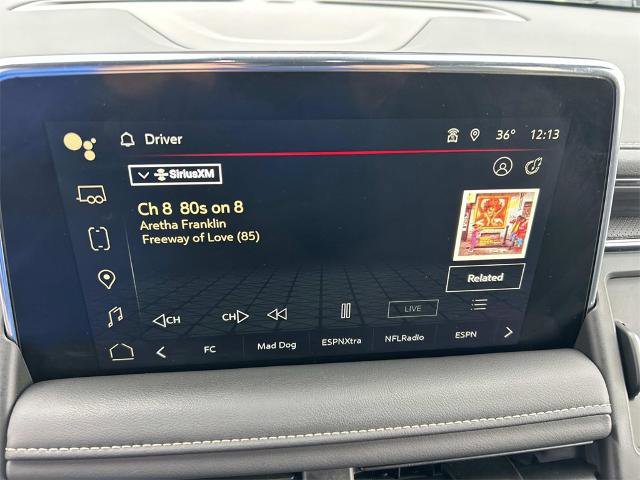 Used 2024 GMC Yukon SLT image 32