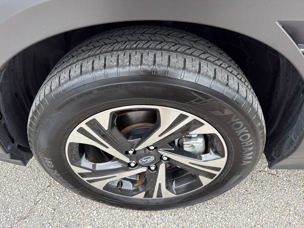 Used 2024 Subaru Crosstrek 2.0i Premium AWD/4WD image 13