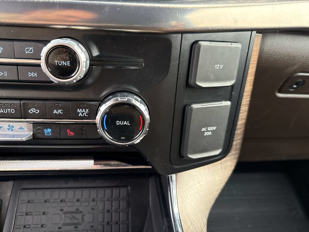 Certified 2024 Ford F150 King Ranch w/ FX4 Off-Road Package AWD/4WD image 37