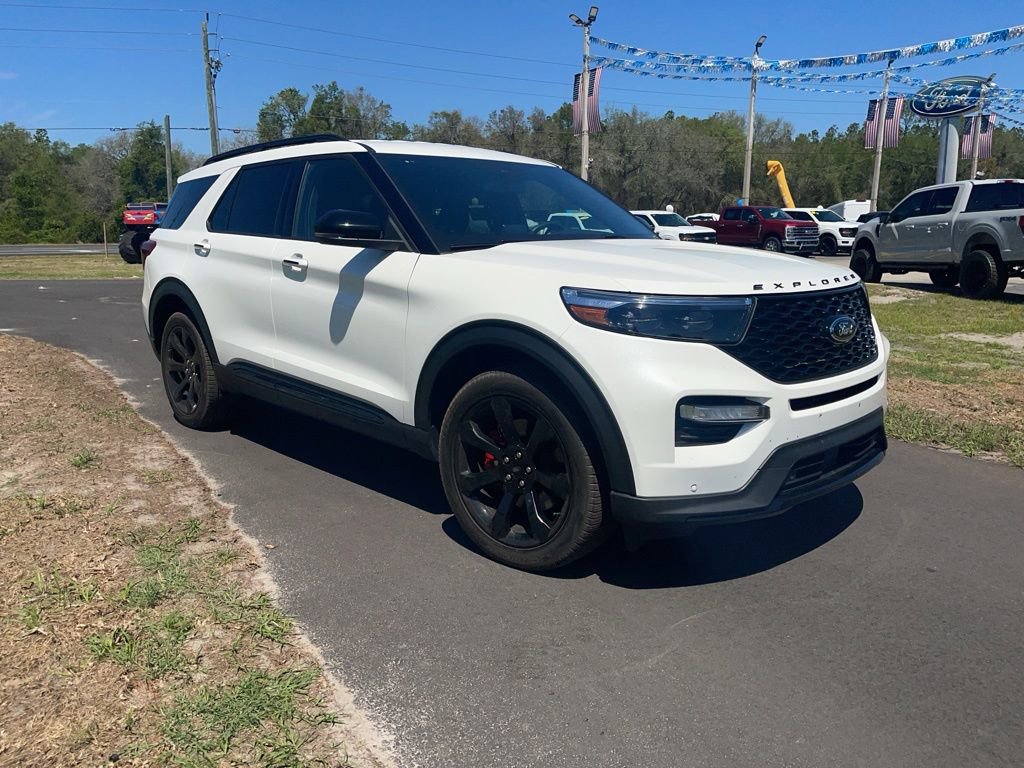 Certified 2023 Ford Explorer ST w/ Equipment Group 401A AWD/4WD image 8