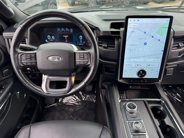 Certified 2023 Ford Expedition Platinum image 11