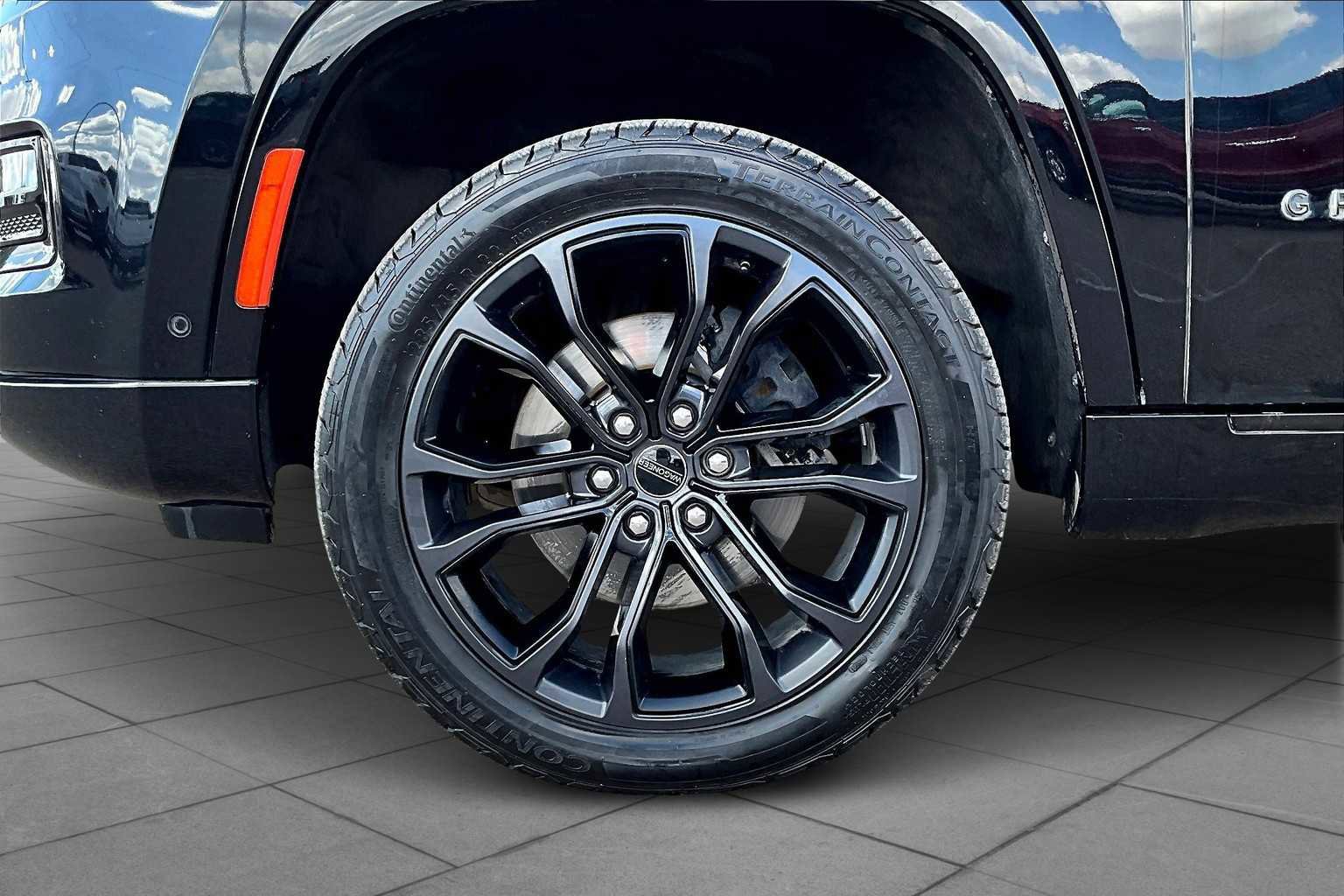 Used 2022 Jeep Grand Wagoneer Series II image 11