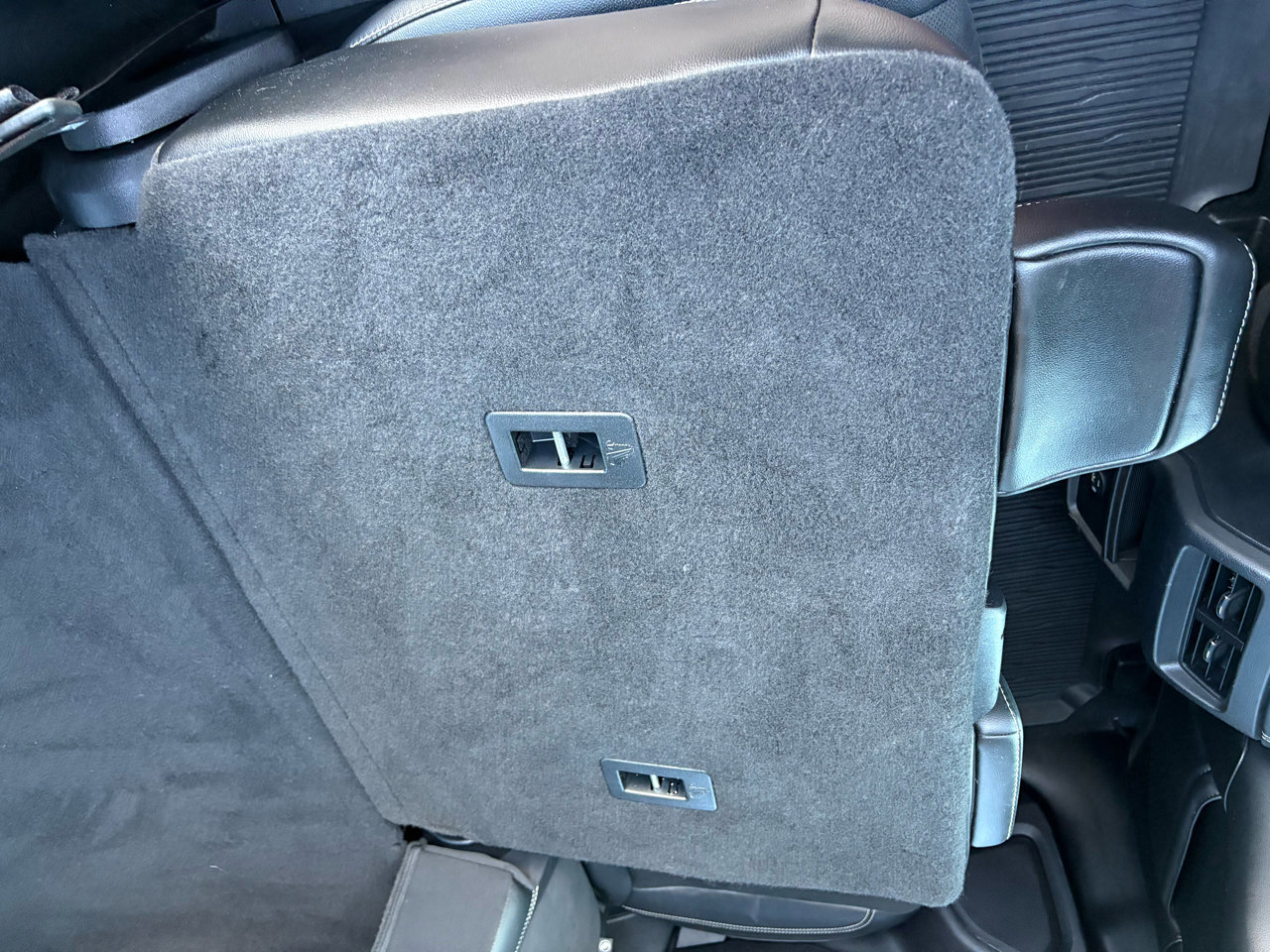 Certified 2021 Ford Edge ST image 44