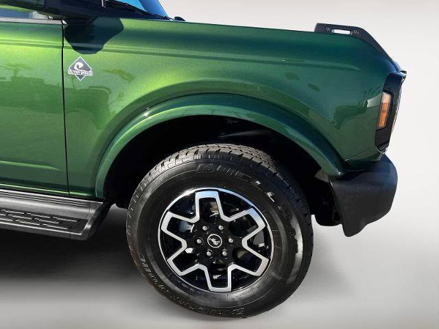 Certified 2025 Ford Bronco Outer Banks AWD/4WD image 9