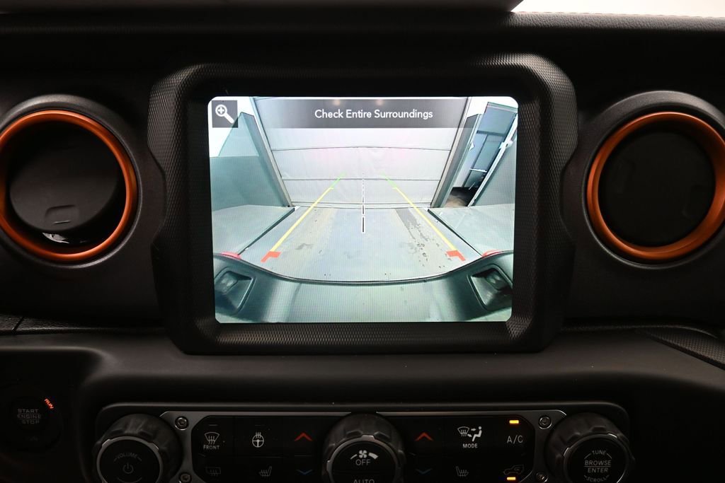 Used 2021 Jeep Gladiator Mojave AWD/4WD image 4
