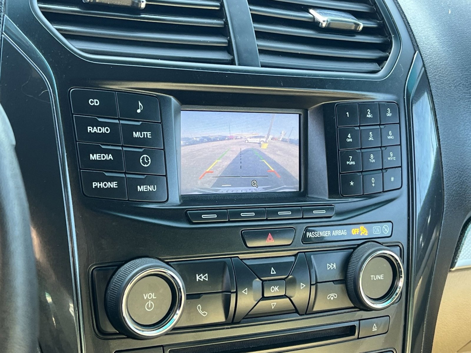 Certified 2017 Ford Explorer 4WD image 25