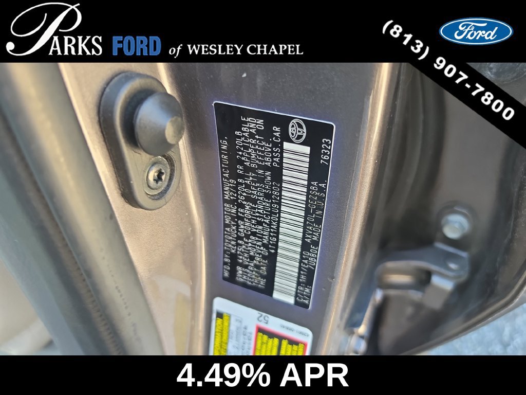 Used 2020 Toyota Camry SE FWD image 31
