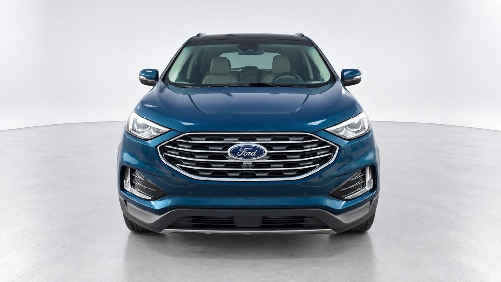 Certified 2020 Ford Edge Titanium w/ Equipment Group 301A AWD/4WD image 11