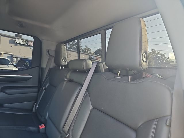 Used 2022 Chevrolet Silverado 1500 LT Trail Boss w/ LT Trail Boss Premium Package AWD/4WD image 16