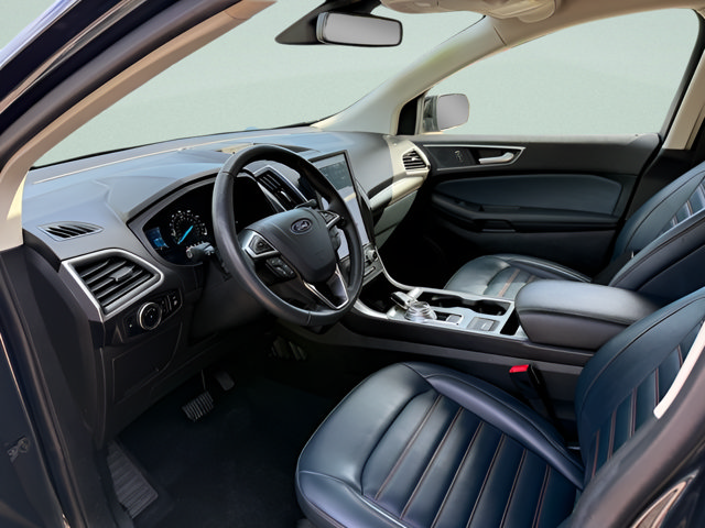Certified 2024 Ford Edge SEL AWD/4WD image 4
