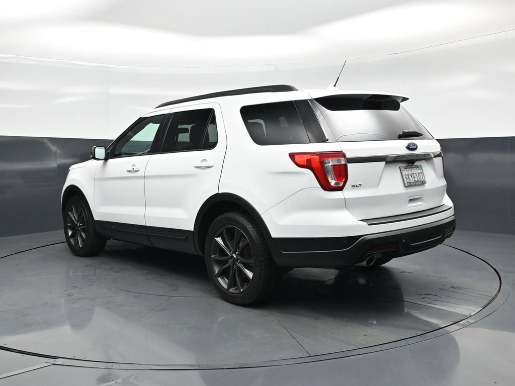 Certified 2019 Ford Explorer XLT w/ Equipment Group 202A FWD image 6
