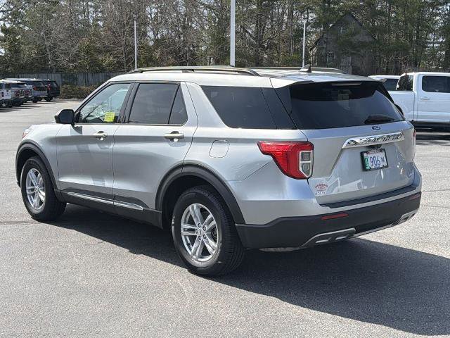 Certified 2022 Ford Explorer XLT w/ Equipment Group 202A image 2
