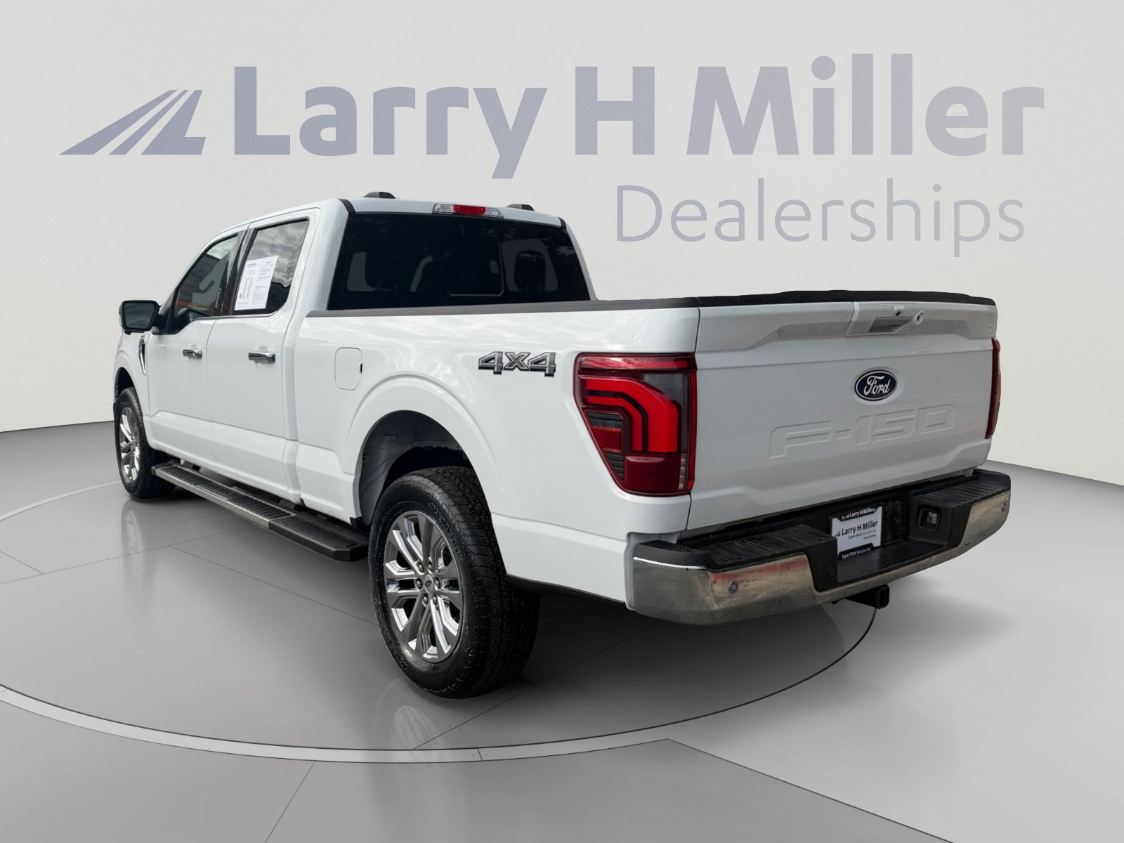 Certified 2024 Ford F150 Lariat w/ Bed Utility Package AWD/4WD image 3