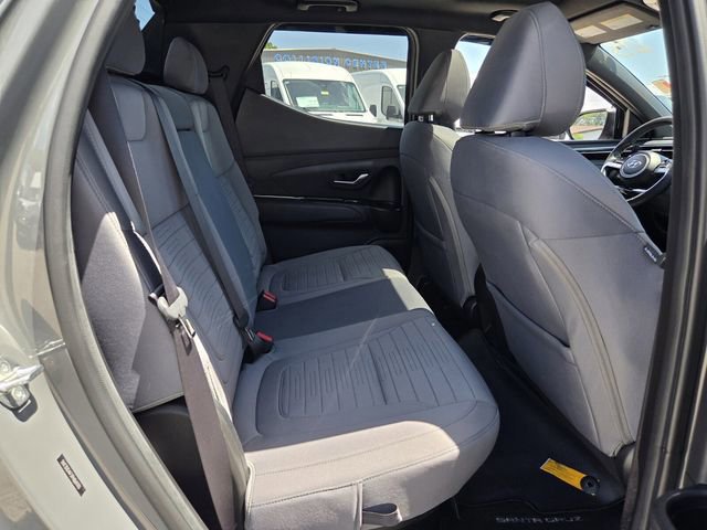 Used 2023 Hyundai Santa Cruz SEL Premium AWD/4WD image 17