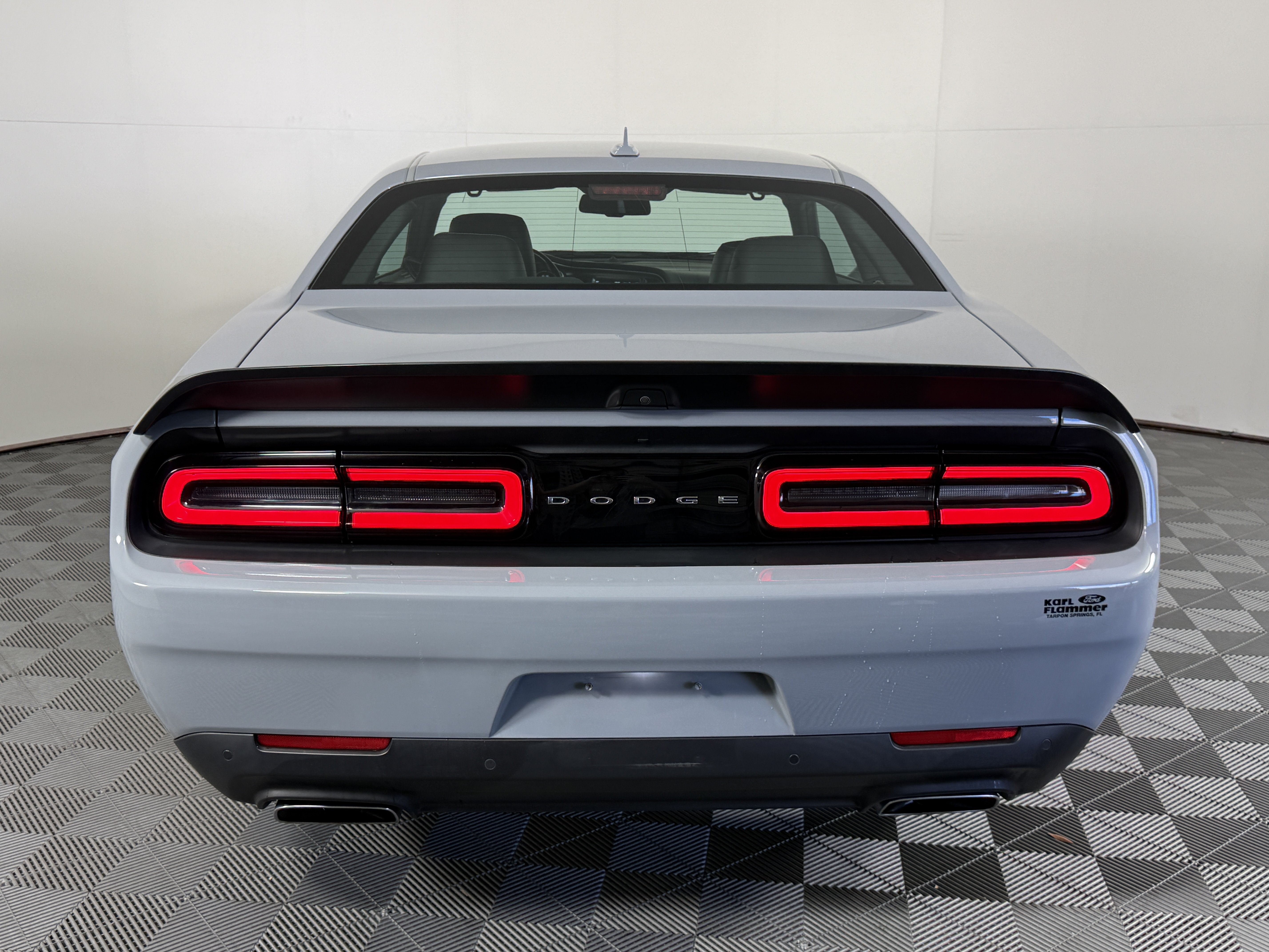 Used 2020 Dodge Challenger R/T Scat Pack RWD image 4