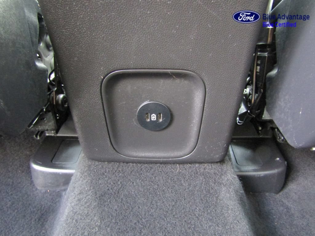 Certified 2025 Ford Escape SE FWD image 39