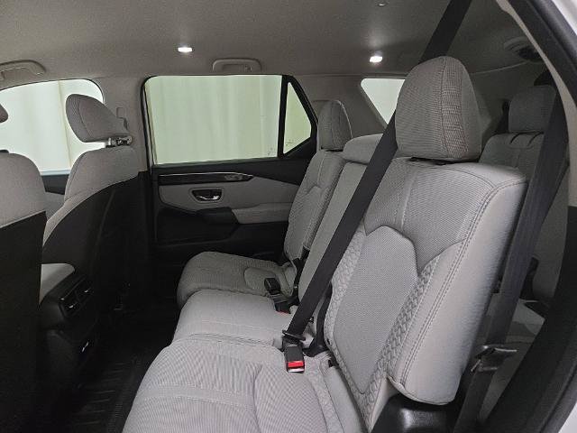 Used 2023 Honda Pilot LX image 15
